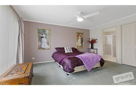 Property photo of 54 Earlsfield Drive Berwick VIC 3806