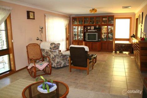 Property photo of 4 Ingoola Close Moorebank NSW 2170