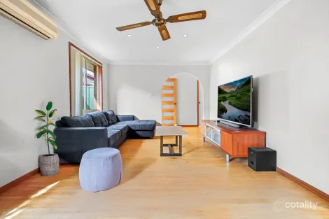 Property photo of 1/28 Milburn Street Quakers Hill NSW 2763