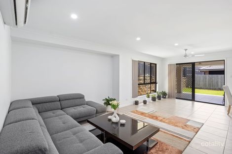 Property photo of 98 Wollombi Avenue Ormeau Hills QLD 4208