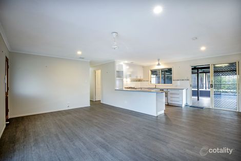 Property photo of 19 O'Hanlon Crescent Mount Julian QLD 4800