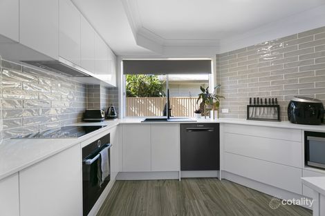 Property photo of 3/25 Twenty Seventh Avenue Palm Beach QLD 4221