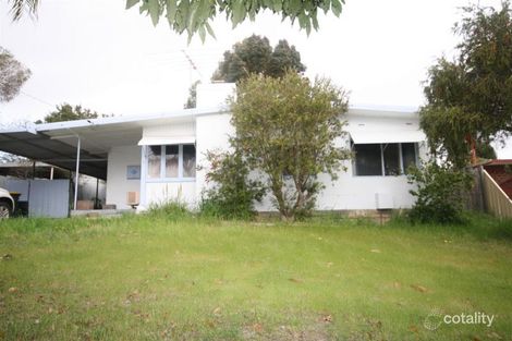 Property photo of 8 Selsfield Place Balga WA 6061