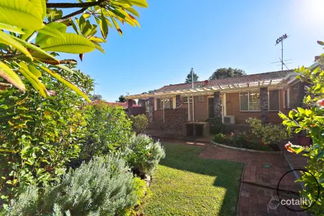 4 Gray Rd, Mandurah, WA 6210