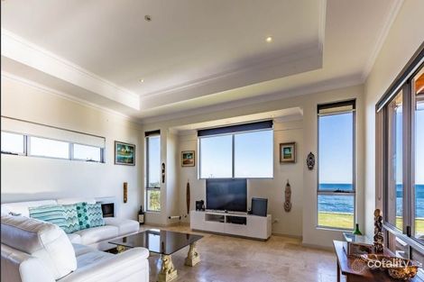Property photo of 15 Ocean Blue Loop Peppermint Grove Beach WA 6271
