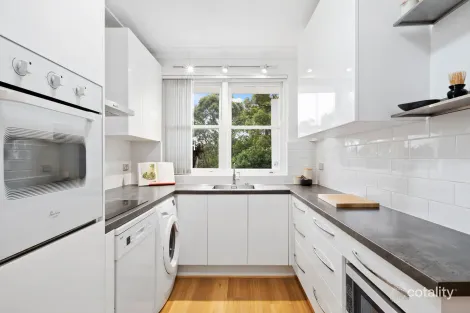 Property photo of 17/11-13 Longueville Road Lane Cove North NSW 2066