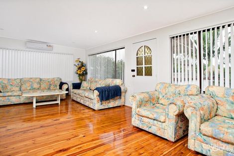 Property photo of 21 Grandview Avenue Seven Hills NSW 2147
