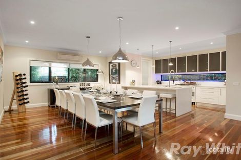 Property photo of 1 Eila Close Cheltenham VIC 3192