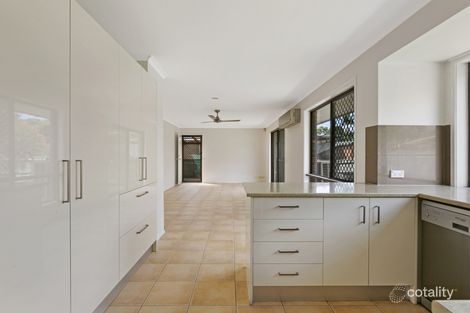 Property photo of 2/100 Botanical Drive Labrador QLD 4215