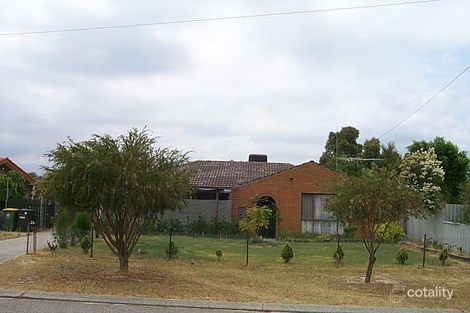 36 Tamarind Cres, Kelmscott, WA 6111