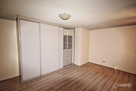 40 Fourth Ave, Campsie, NSW 2194