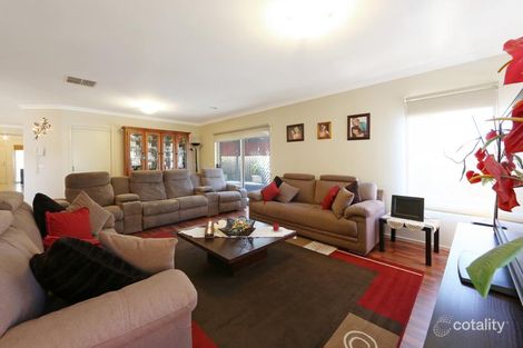 Property photo of 4 Paringa Drive Ferntree Gully VIC 3156