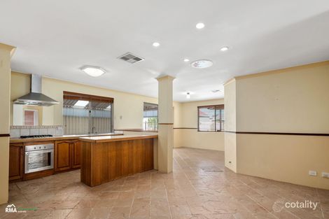 Property photo of 13 Limosa Glade Warnbro WA 6169