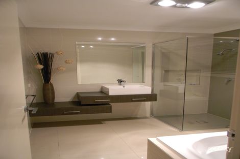 Property photo of 4 Wynnvale Place Robina QLD 4226