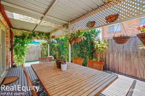 27a Wellwood Ave, Moorebank, NSW 2170