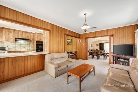 Property photo of 28 Tullimbar Circuit Vermont South VIC 3133