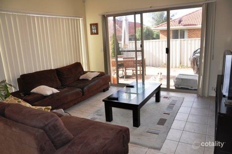 Property photo of 7 Gardenia Close Craigieburn VIC 3064