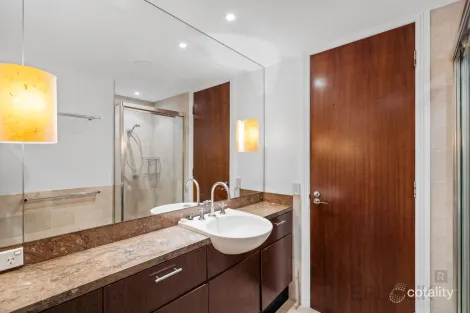 Property photo of 4/600 Glades Drive Robina QLD 4226