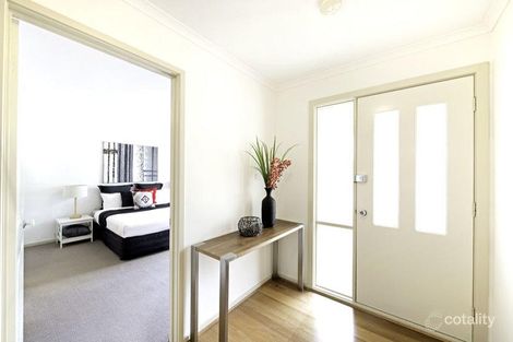 Property photo of 70 Rollston Street Amaroo ACT 2914