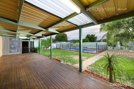 Property photo of 13 Magnolia Crescent Wodonga VIC 3690