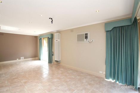 Property photo of 15 Durban Court Keilor Downs VIC 3038