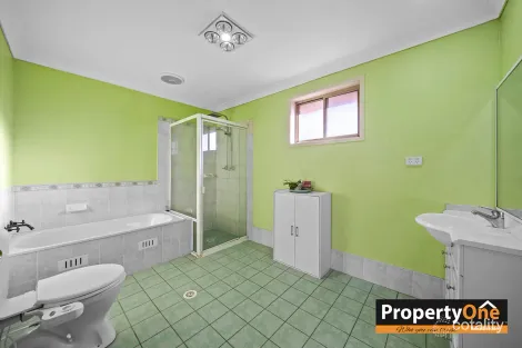 Property photo of 13/14 Pine Road Casula NSW 2170