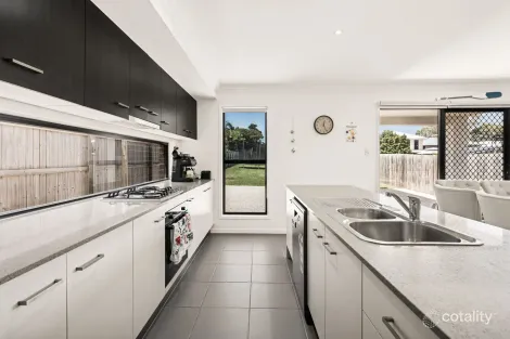 Property photo of 5 Base Street Victoria Point QLD 4165