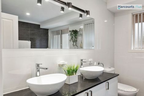 Property photo of 15 Navigator Avenue Sheidow Park SA 5158