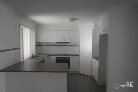 Property photo of 10 Parkside Drive Kingaroy QLD 4610