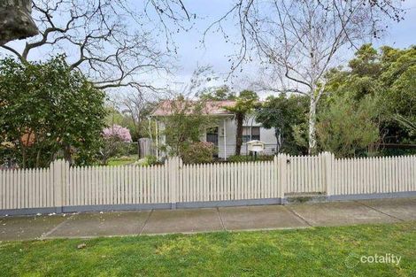 9 Renwick St, Glen Iris, VIC 3146