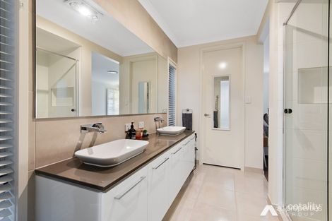 Property photo of 6 Hayman Street Springfield Lakes QLD 4300