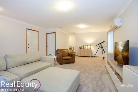 Property photo of 24 Kinchega Court Wattle Grove NSW 2173