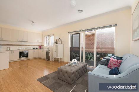 Property photo of 2/8 Beena Avenue Carnegie VIC 3163