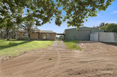 Property photo of 340 Beachmere Road Beachmere QLD 4510