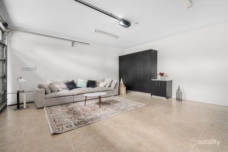 Property photo of 22 Collier Place Strathmore Heights VIC 3041