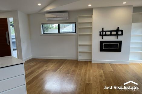 Property photo of 3/8 Dunnell Rise Berwick VIC 3806