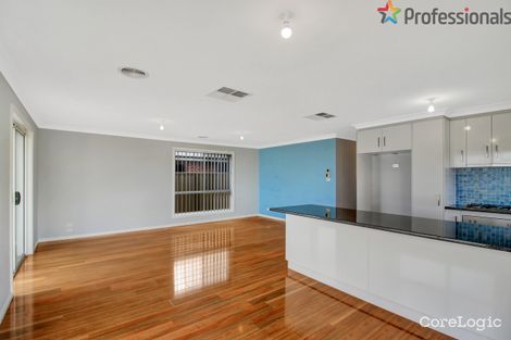 Property photo of 37 Cootamundra Boulevard Gobbagombalin NSW 2650