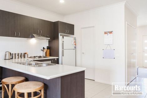 Property photo of 62 The Parkway Pakenham VIC 3810