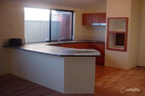 2 Grant St, Embleton, WA 6062