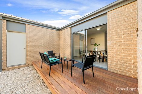 Property photo of 12 Viewmont Avenue Craigieburn VIC 3064