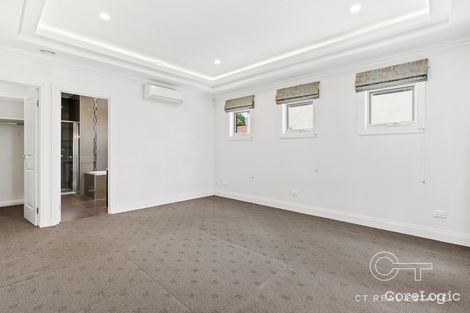 Property photo of 1/246 Lawrence Road Mount Waverley VIC 3149