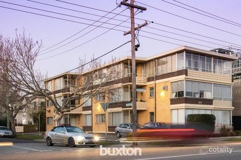 Property photo of 11/46 Ormond Esplanade Elwood VIC 3184