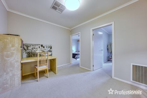 Property photo of 100 Paterson Drive Lynbrook VIC 3975