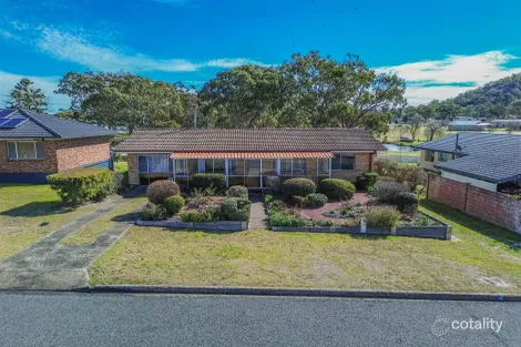 Property photo of 4 Hillcrest Street Stanthorpe QLD 4380