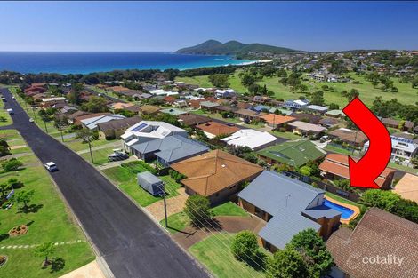 Property photo of 12 Sunbakers Drive Forster NSW 2428