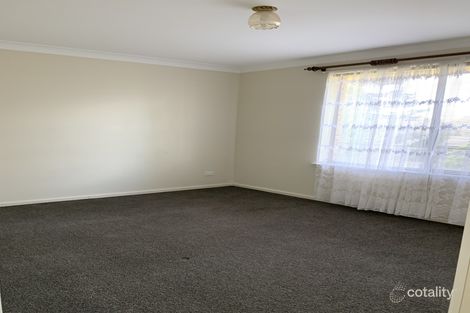 Property photo of 14 El Paso Place Orange NSW 2800