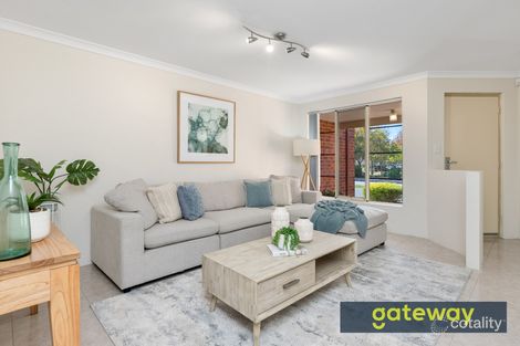 Property photo of 5 Versailles Parkway Aubin Grove WA 6164