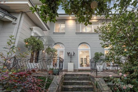 Property photo of 160 Winmalee Road Balwyn VIC 3103
