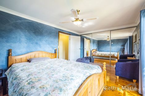 Property photo of 12 Halcyon Street Mannering Park NSW 2259