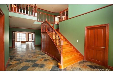 Property photo of 23 Queens Parade Hillside VIC 3037